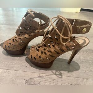 GUESS heels “Ofira style” size 7